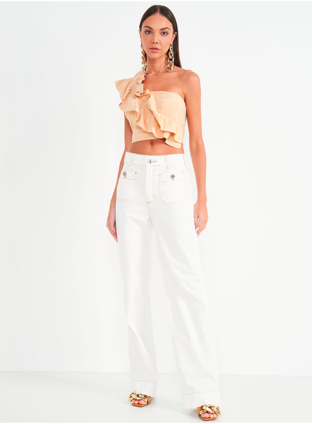 Jeans blanco con pespuntes