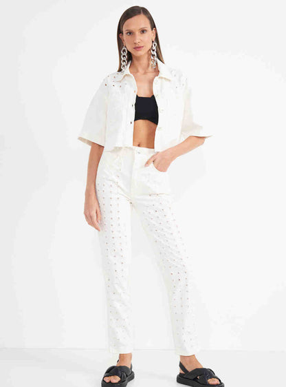 Chaqueta corta desgastada