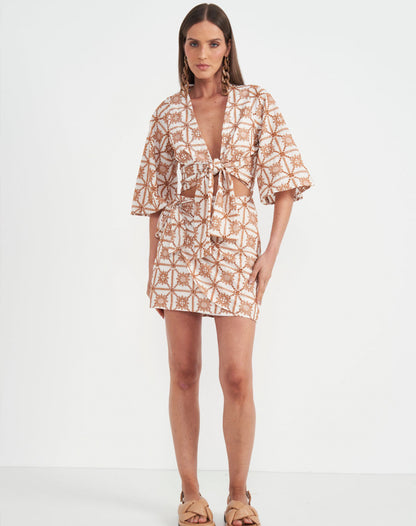 Minifalda bordada colcci